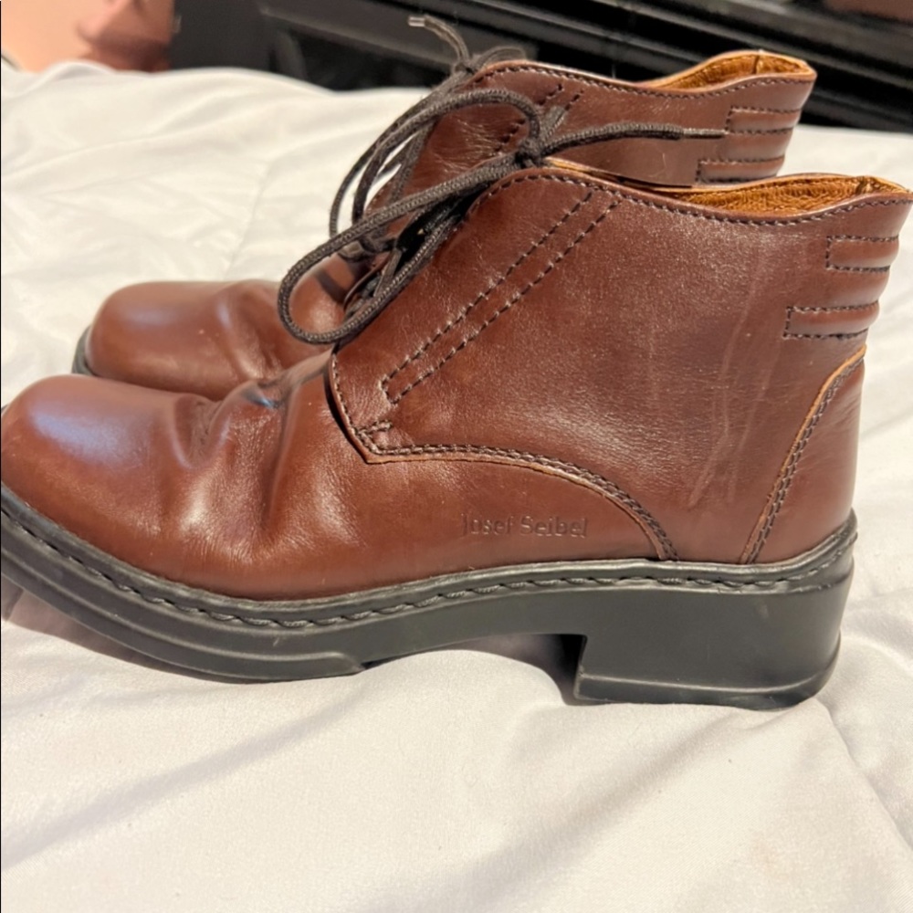 Josef seibel shoes size 5.5